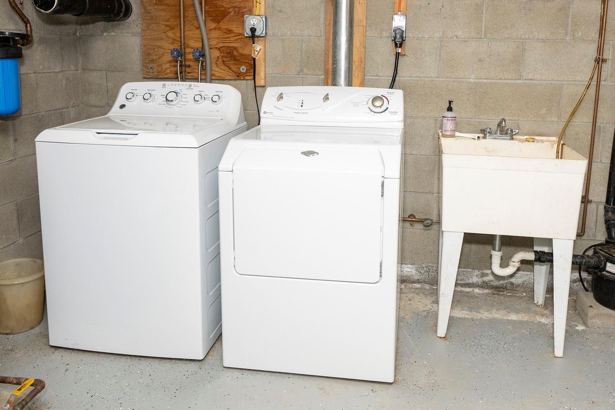 Interior, Utility Closets, Washer