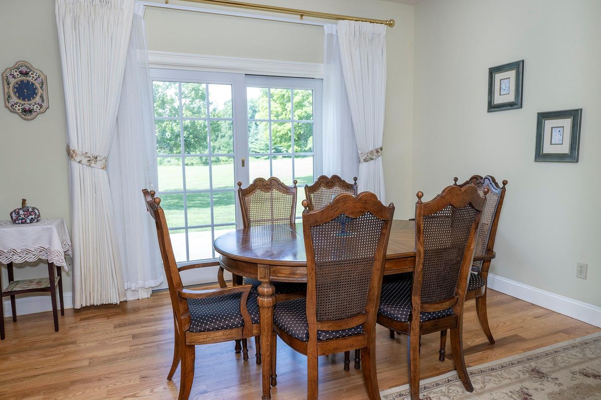 Dining room, Interior, Wood Texture Flooring