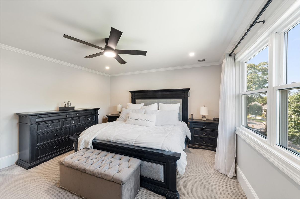 Bedroom, Interior, Recessed Lighting