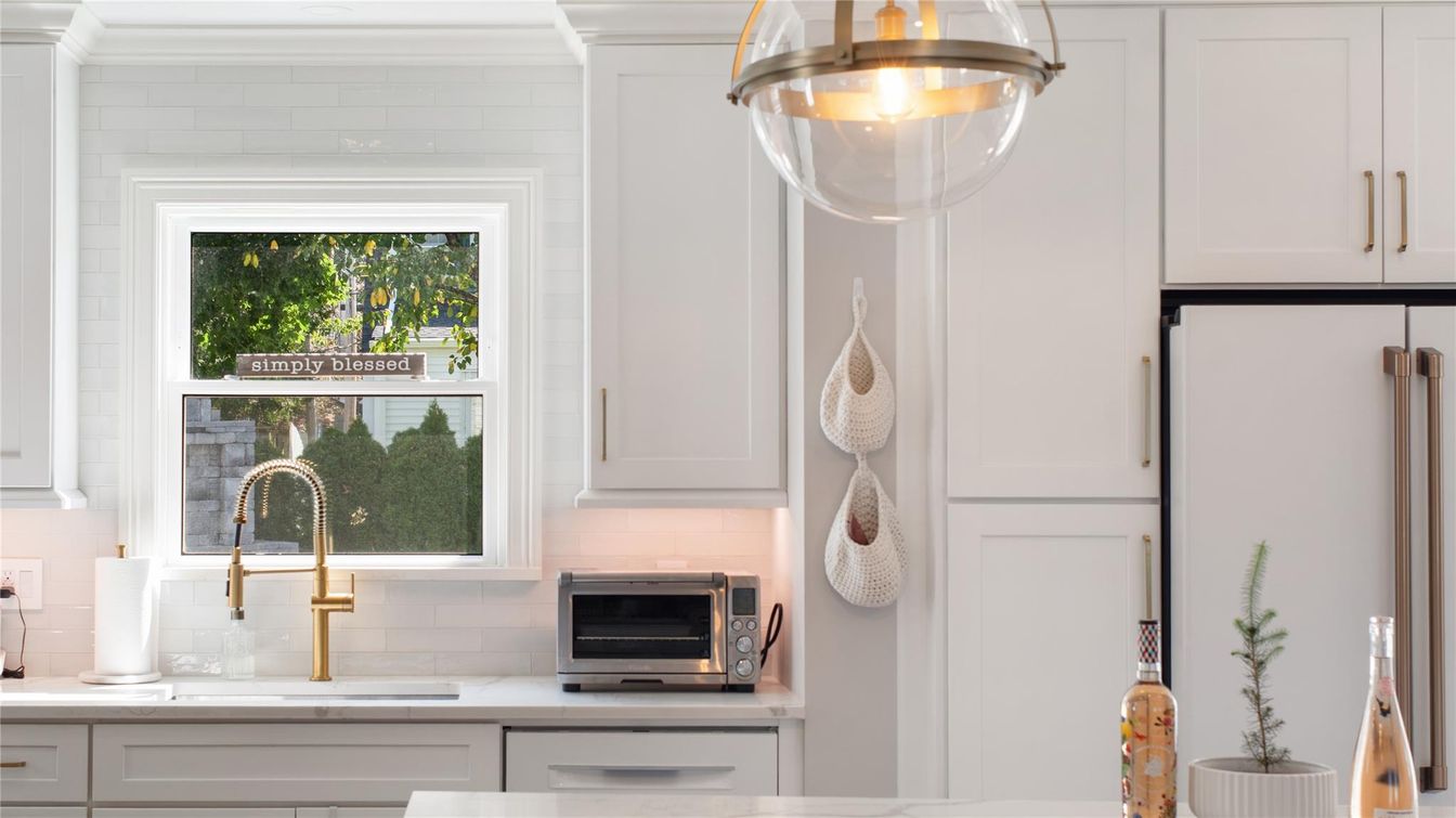 Interior, Kitchen, Stainless Steel Appliances