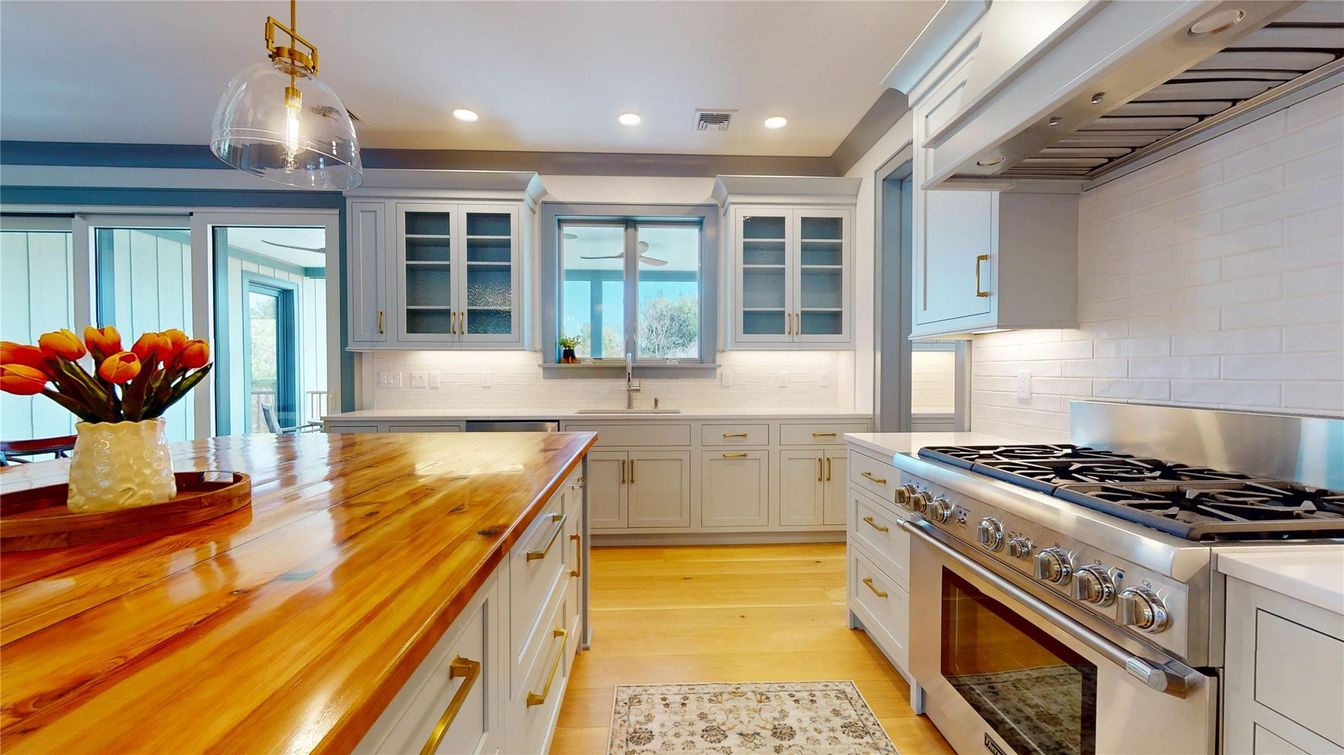 Interior, Kitchen, Pendant Lights, Recessed Lighting, Stainless Steel Appliances, Water, Wood Texture Flooring