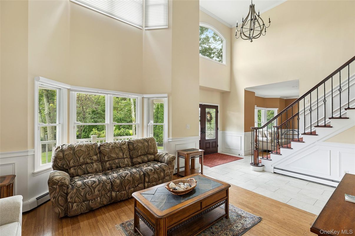 Chandelier, Interior, Living room, Wood Texture Flooring