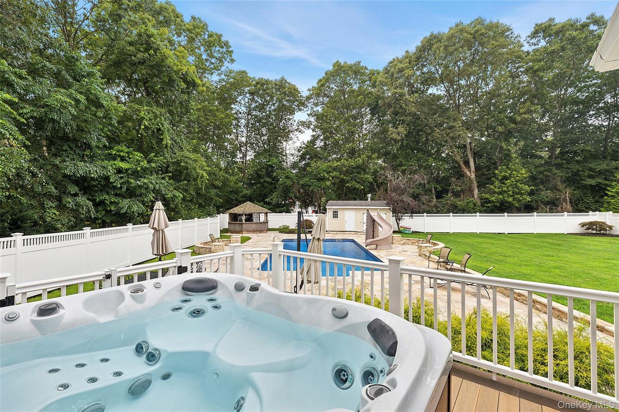 Backyard, Exterior, Hot Tub, Pool