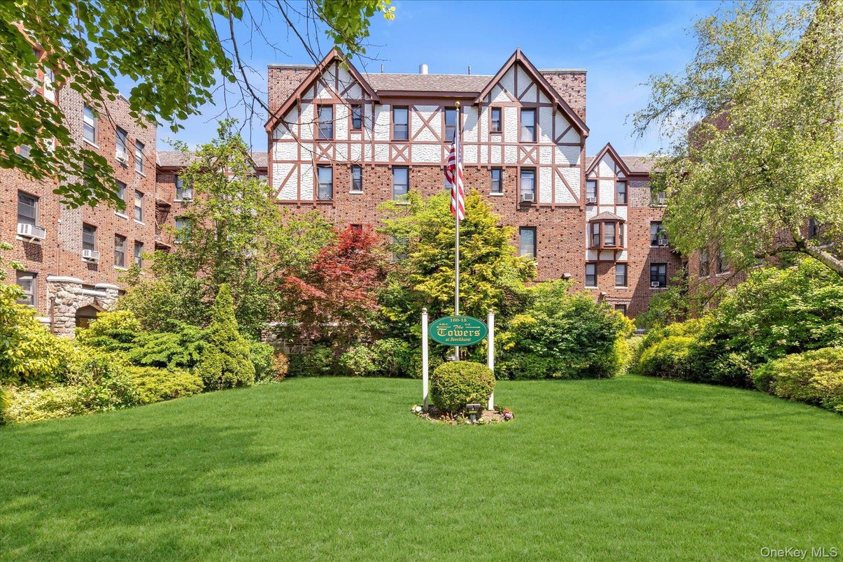 Exterior, Facade, Brick Facade, Tudor Revival