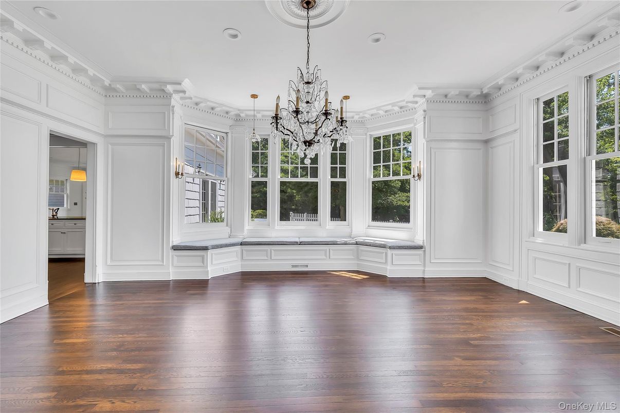Chandelier, Empty room, Interior, Recessed Lighting, Wood Texture Flooring