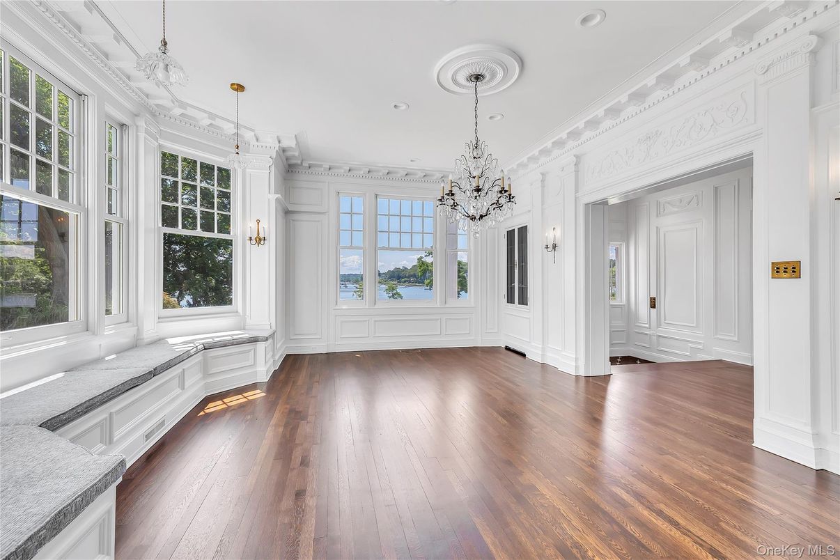 Chandelier, Empty room, Interior, Pendant Lights, Recessed Lighting, Wood Texture Flooring