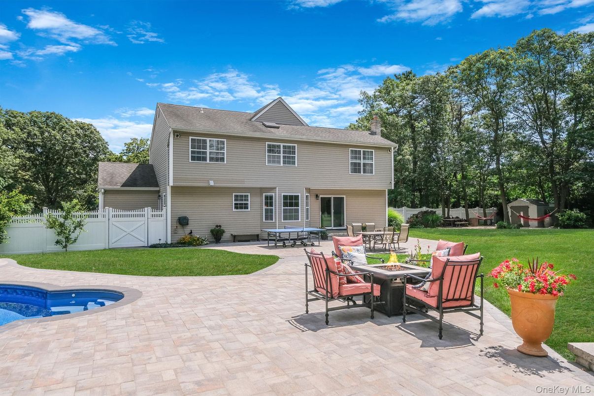Backyard, Exterior, Pool