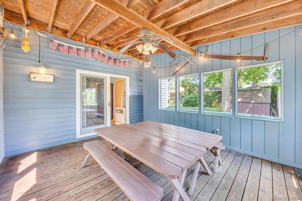 Dining room, Interior, Wooden Beams, Wooden Ceilings, Wood Texture Flooring