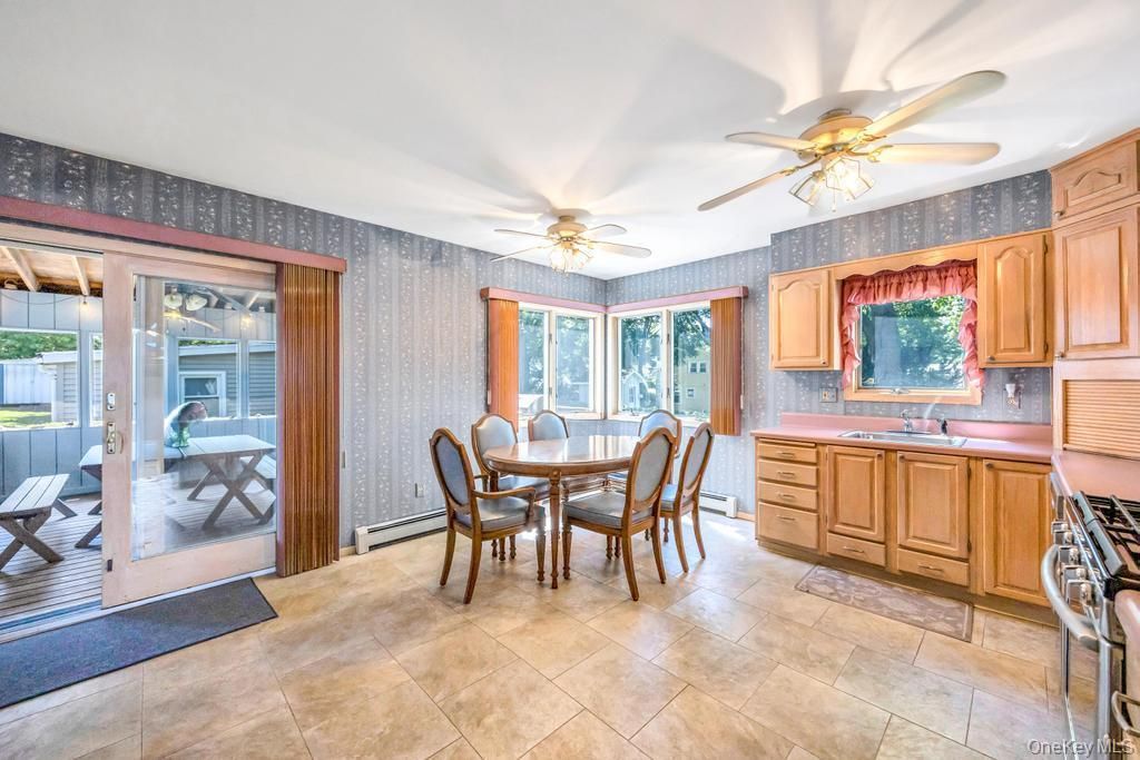 Dining room, Interior, Kitchen