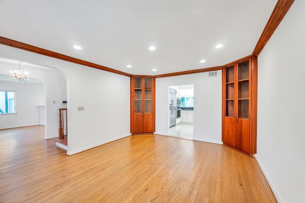 Chandelier, Empty room, Interior, Recessed Lighting, Wood Texture Flooring