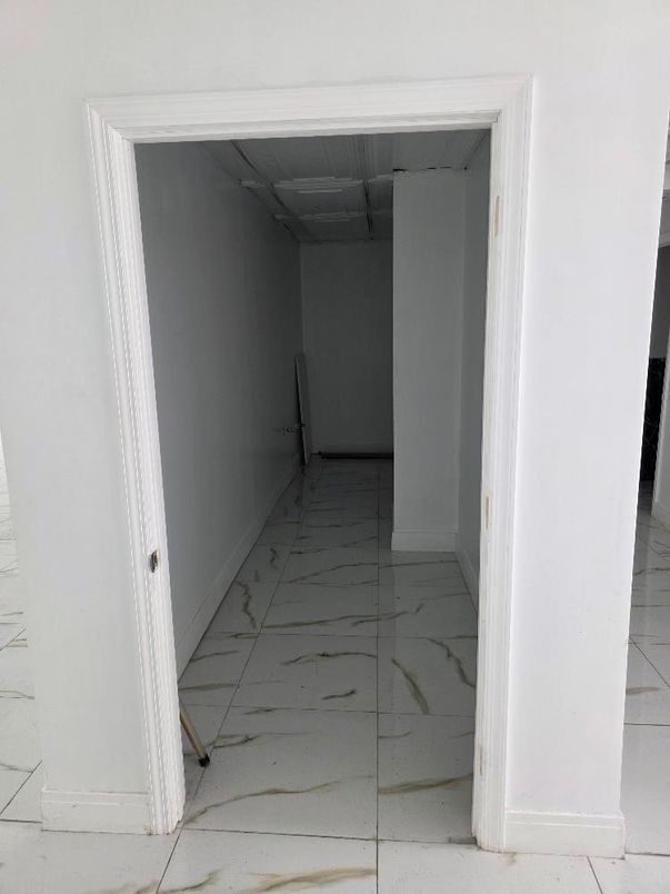 Interior, Marble