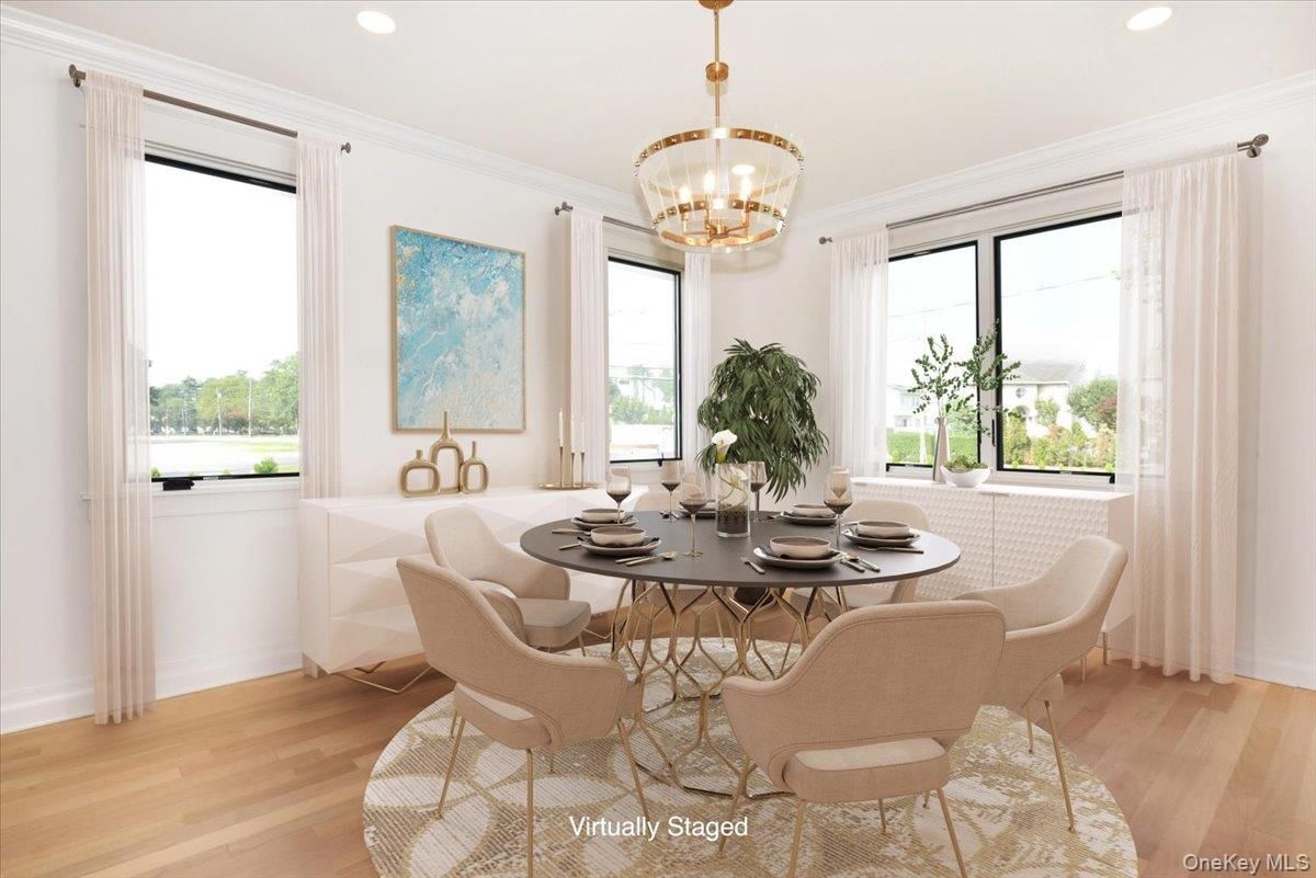Chandelier, Dining room, Interior, Pendant Lights, Recessed Lighting, Wood Texture Flooring