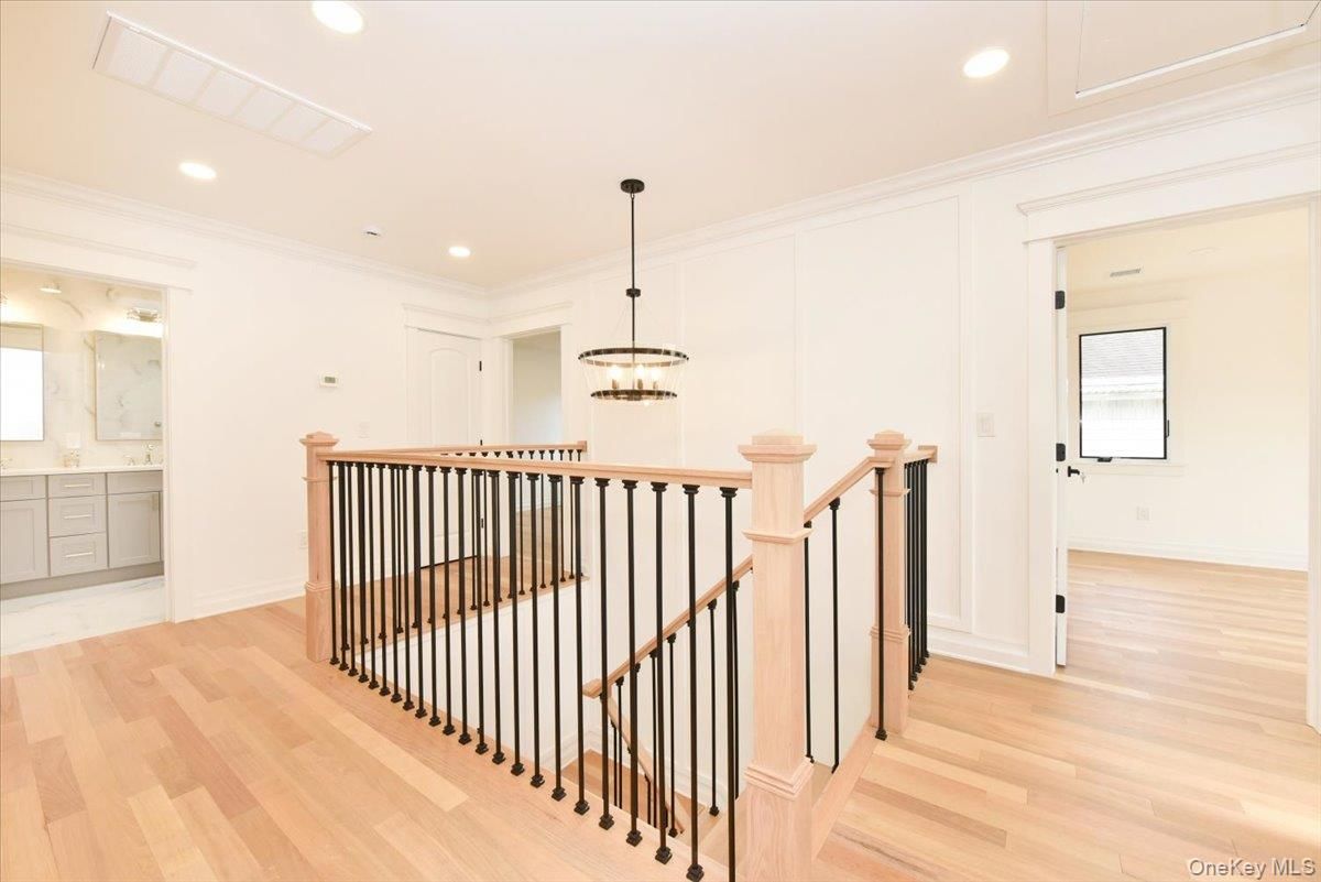 Interior, Pendant Lights, Recessed Lighting, Wood Texture Flooring