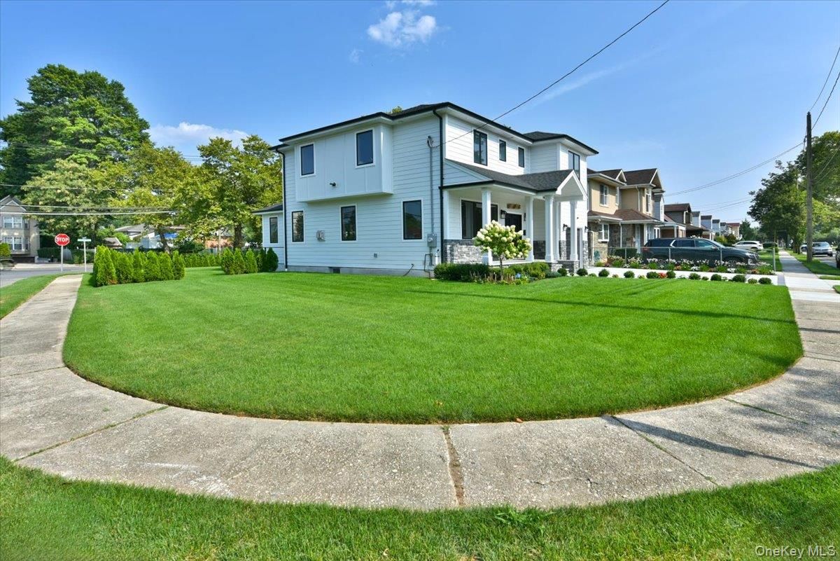 Backyard, Exterior, Facade, Farmhouse