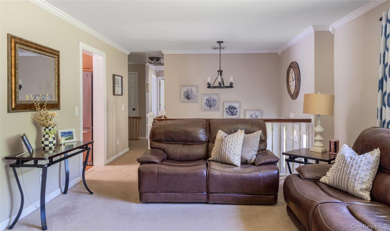 Interior, Living room, Pendant Lights