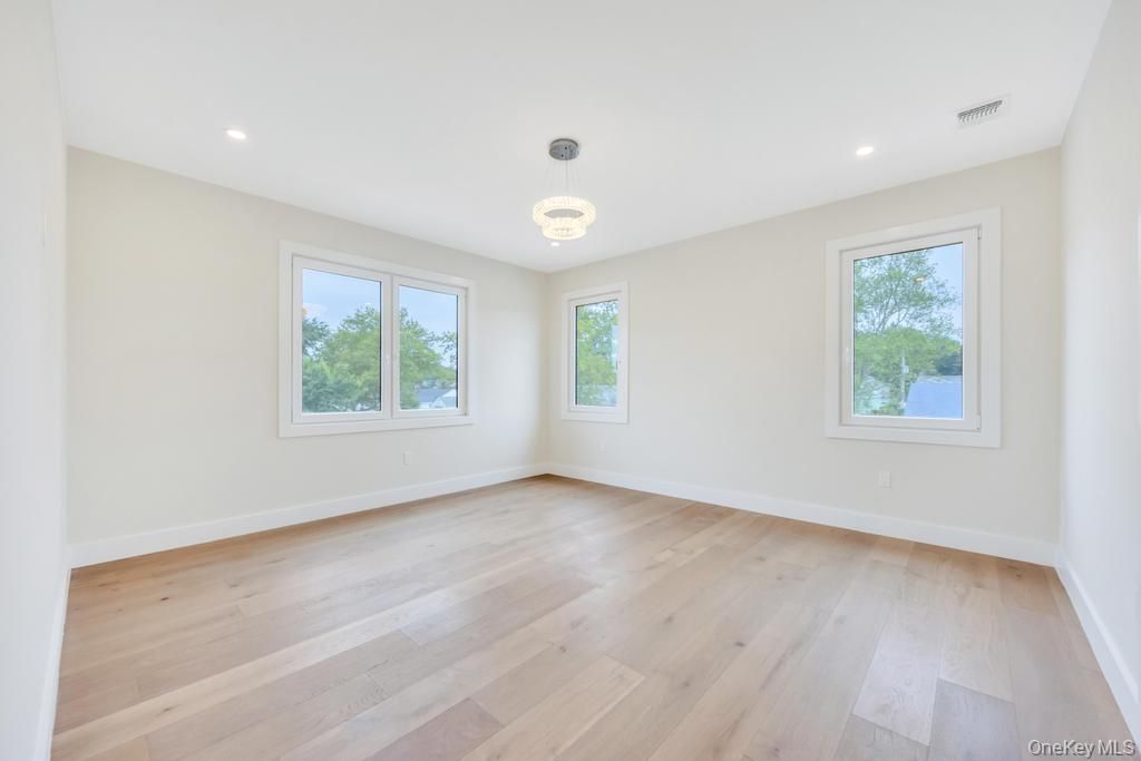 Empty room, Interior, Pendant Lights, Recessed Lighting, Wood Texture Flooring