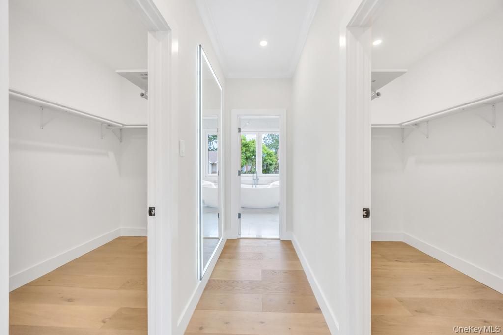 Interior, Recessed Lighting, Walk-in Closets, Wood Texture Flooring