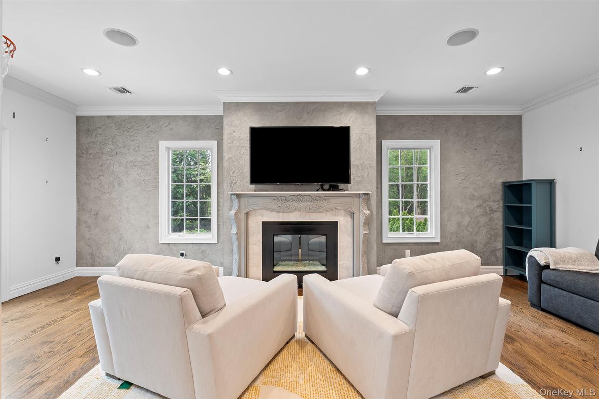 Fireplace, Interior, Living room, Recessed Lighting, Wood Texture Flooring