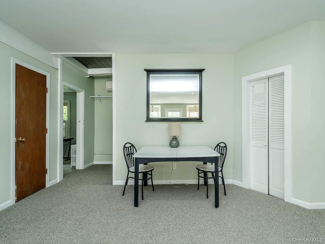 Dining room, Interior