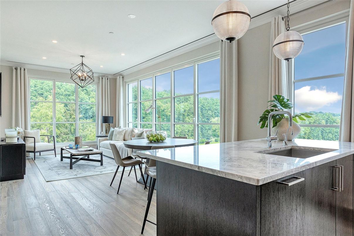 Chandelier, Interior, Living room, Pendant Lights, Recessed Lighting, Wood Texture Flooring