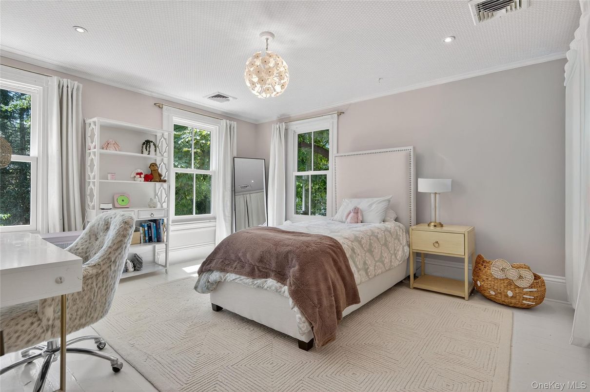 Bedroom, Home Office, Interior, Recessed Lighting