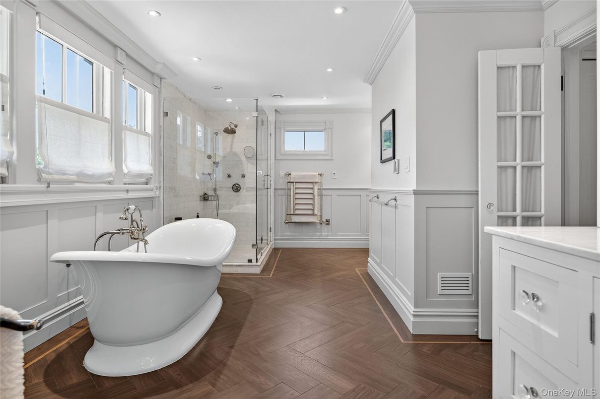Bathroom, Free Standing Baths, Glass Shower, Interior, Recessed Lighting, Wood Texture Flooring