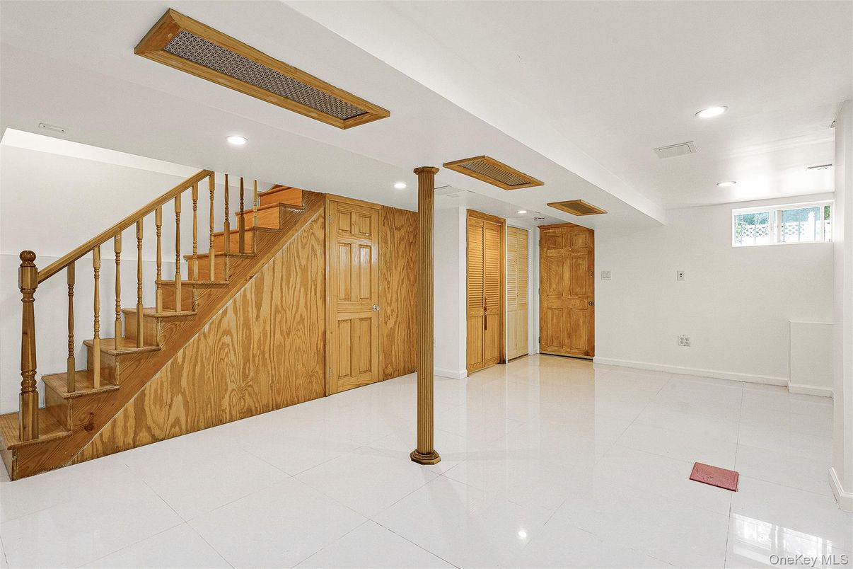 Interior, Recessed Lighting