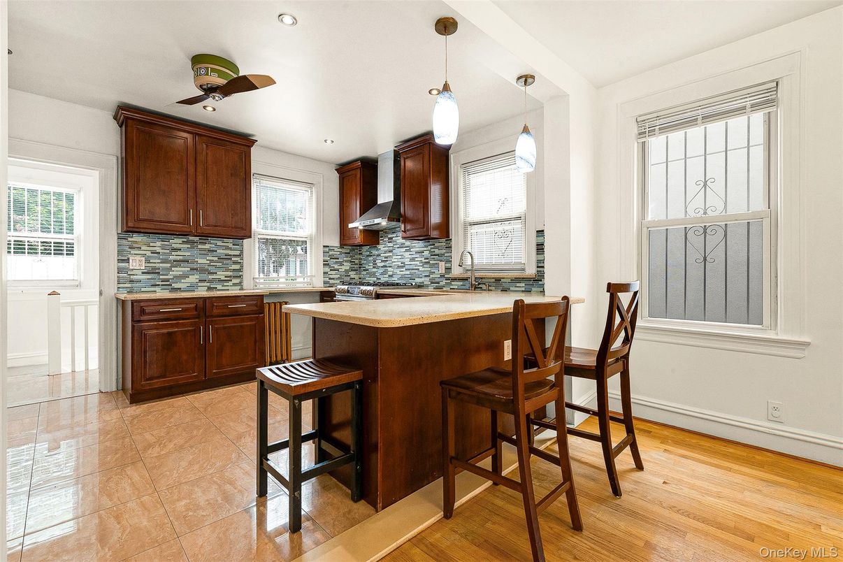 Interior, Kitchen, Pendant Lights, Recessed Lighting, Wood Texture Flooring
