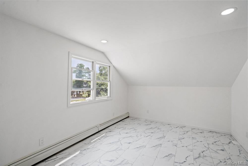 Empty room, Interior, Marble, Recessed Lighting