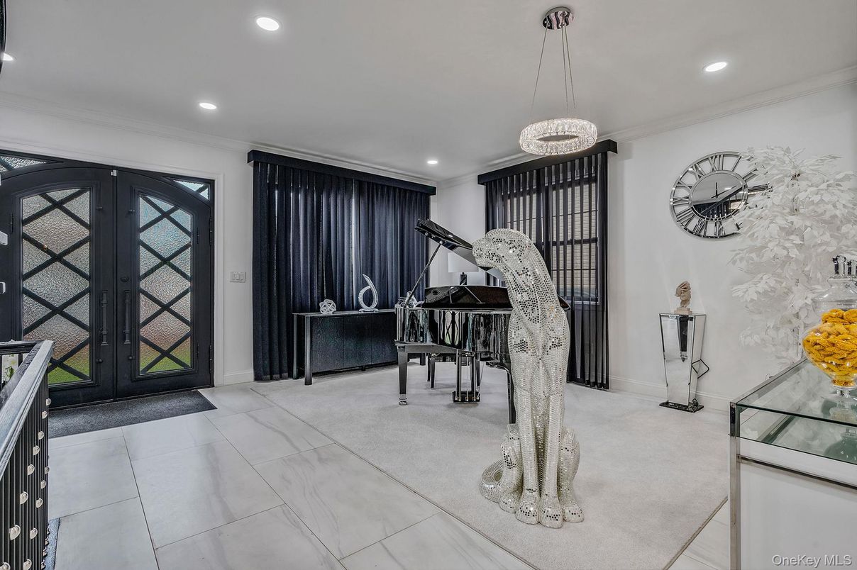 Interior, Marble, Piano, Recessed Lighting