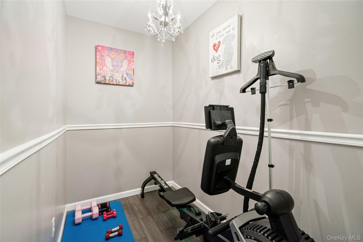Chandelier, Fitness Equipment, Interior, Wood Texture Flooring