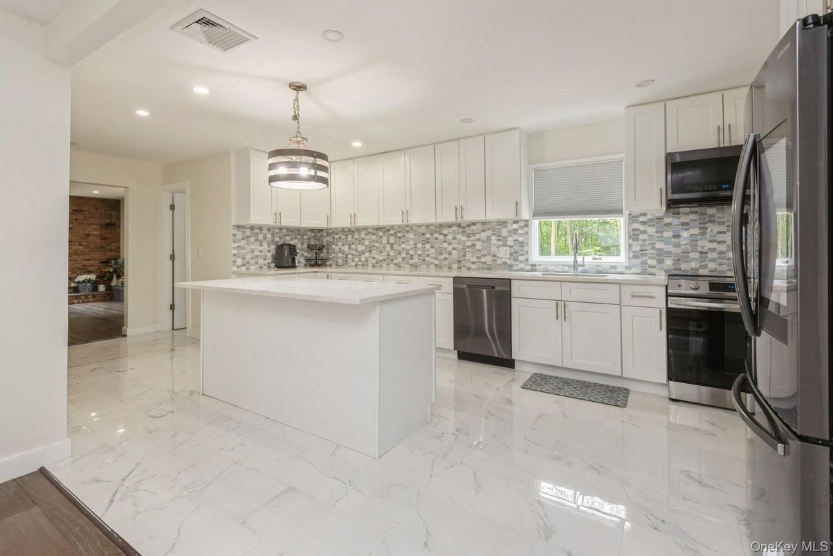 Interior, Kitchen, Marble, Pendant Lights, Recessed Lighting, Stainless Steel Appliances