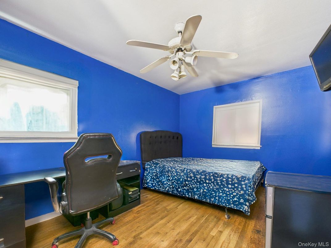 Bedroom, Home Office, Interior, Wood Texture Flooring