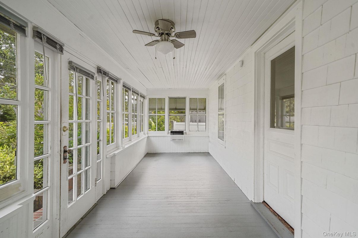 Interior, Sun Room, Wood Texture Flooring