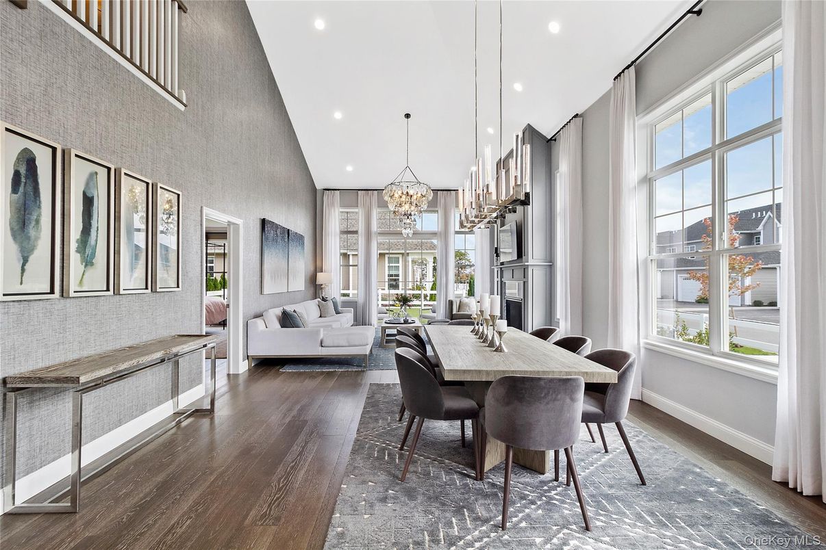 Chandelier, Dining room, Interior, Living room, Pendant Lights, Recessed Lighting, Wood Texture Flooring