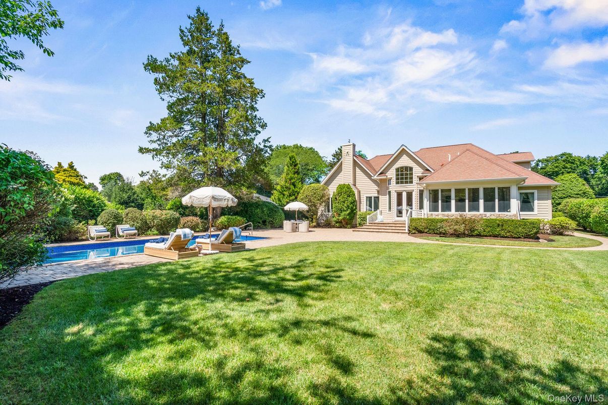Backyard, Exterior, Pool