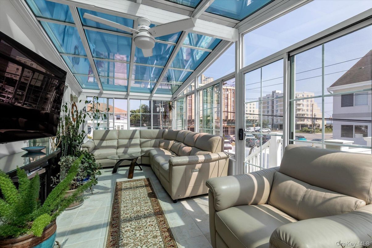 Glass Ceilings, Interior, Living room, Sun Room