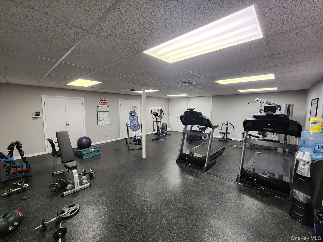 Fitness Equipment, Gym, Interior, Recessed Lighting