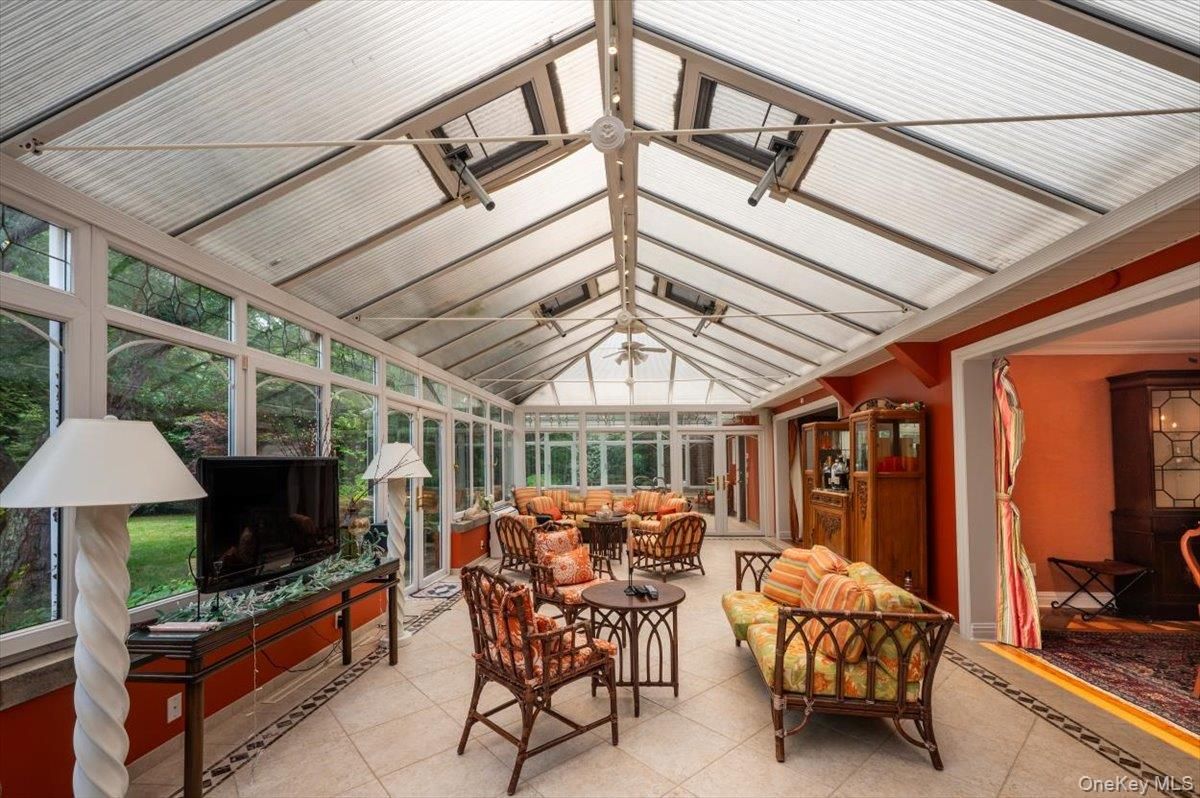 Dining room, Interior, Sun Room