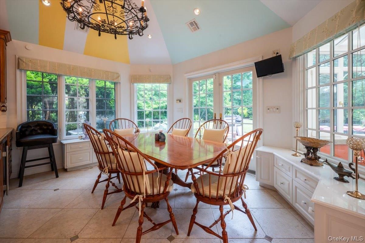 Chandelier, Dining room, Interior, Recessed Lighting