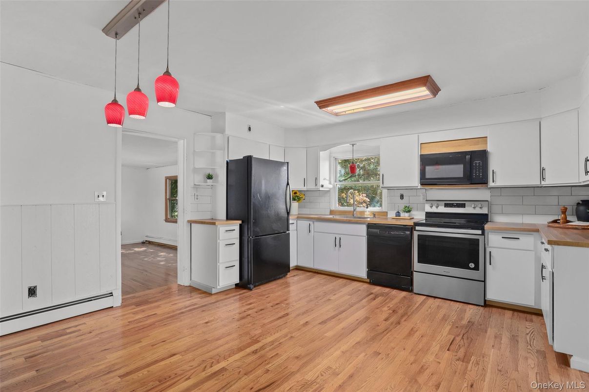 Interior, Kitchen, Pendant Lights, Stainless Steel Appliances, Wood Texture Flooring