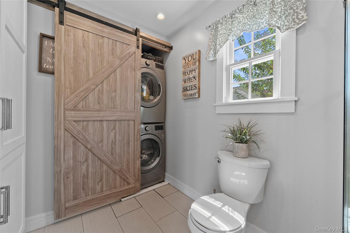 Interior, Recessed Lighting, Utility Closets, Washer