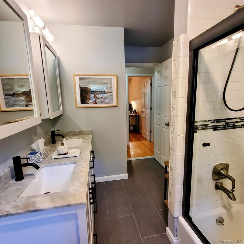 Bathroom, Dual Sink Vanities, Interior, Wood Texture Flooring