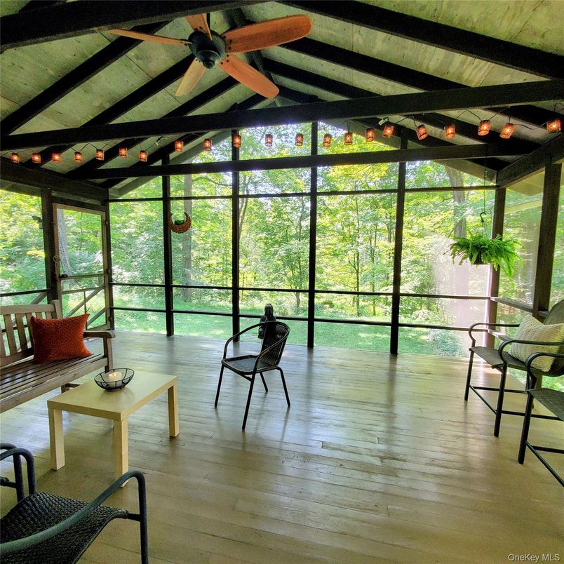 Interior, Living room, Sun Room, Wooden Beams, Wooden Ceilings, Wood Texture Flooring