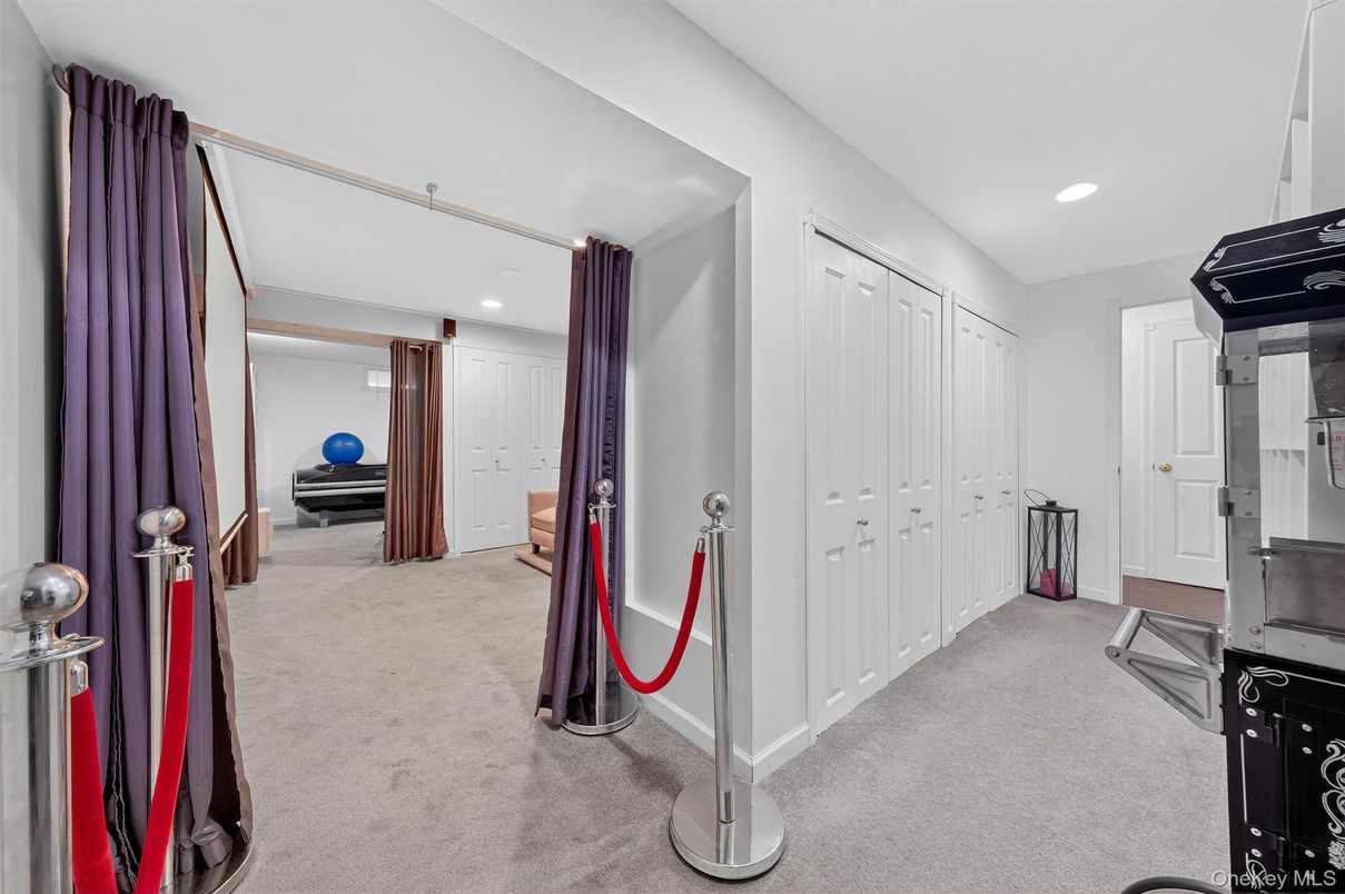 Interior, Recessed Lighting