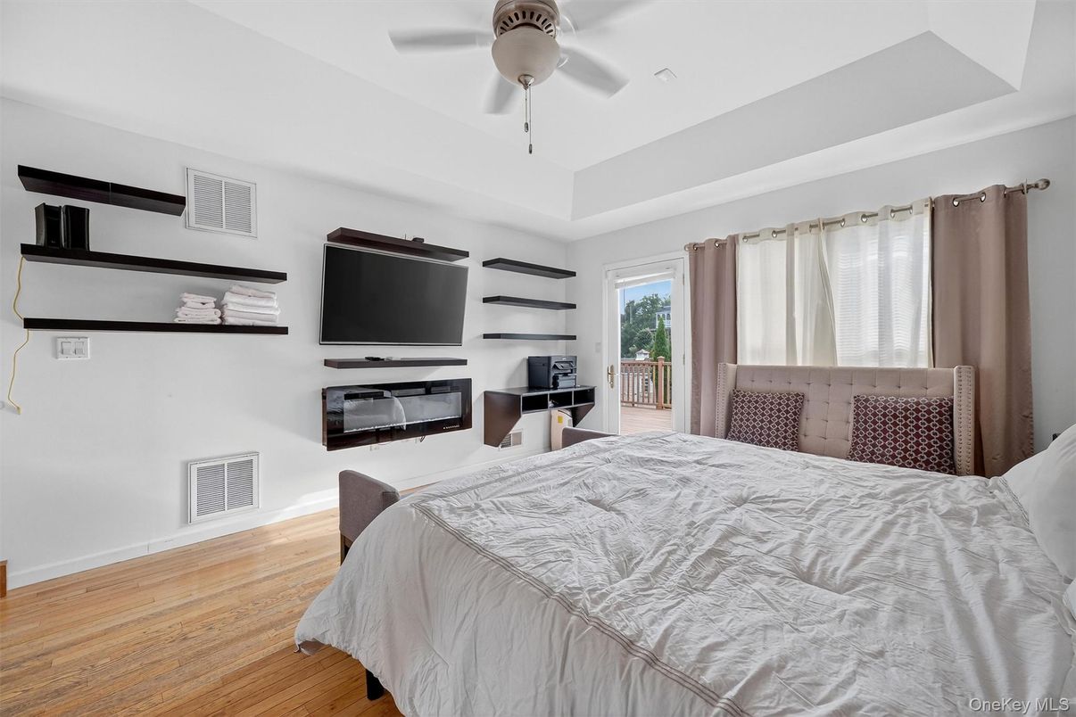Bedroom, Interior, Wood Texture Flooring