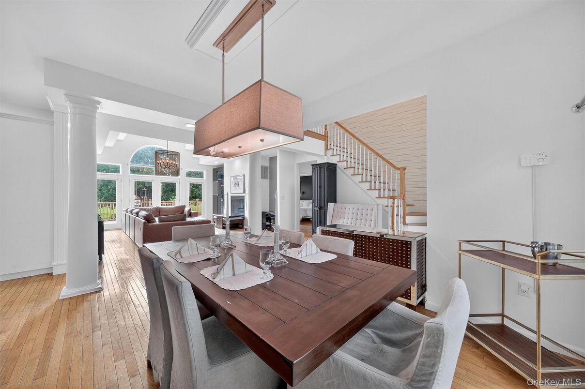 Dining room, Interior, Living room, Pendant Lights, Wood Texture Flooring