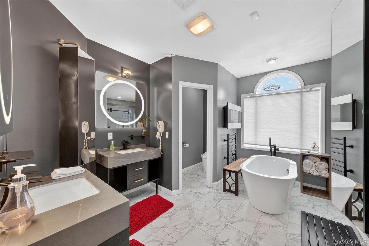 Bathroom, Dual Sink Vanities, Free Standing Baths, Interior, Marble, Recessed Lighting