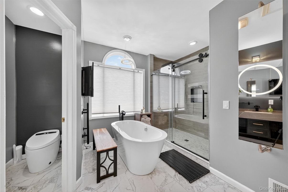 Bathroom, Free Standing Baths, Glass Shower, Interior, Marble, Recessed Lighting