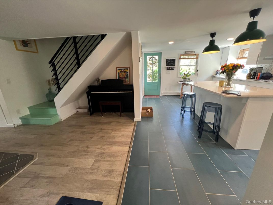Interior, Kitchen, Pendant Lights, Piano, Recessed Lighting, Wood Texture Flooring